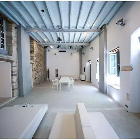 La Galerie - Art House Parikia Casa vacanze